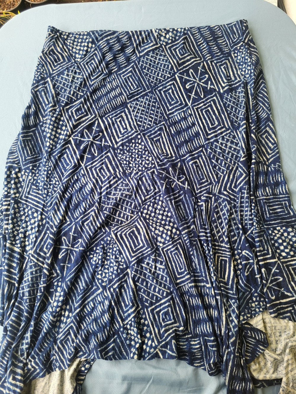 Lauren Ralph Lauren Navy and White Asymmetrical Patterned Skirt